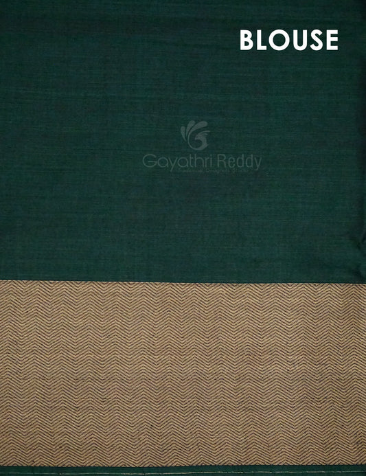 Kalanetha Bottle Green Pure Narayanpet Cotton Saree By Gayathri Reddy Designer Studio | Swadesiicart