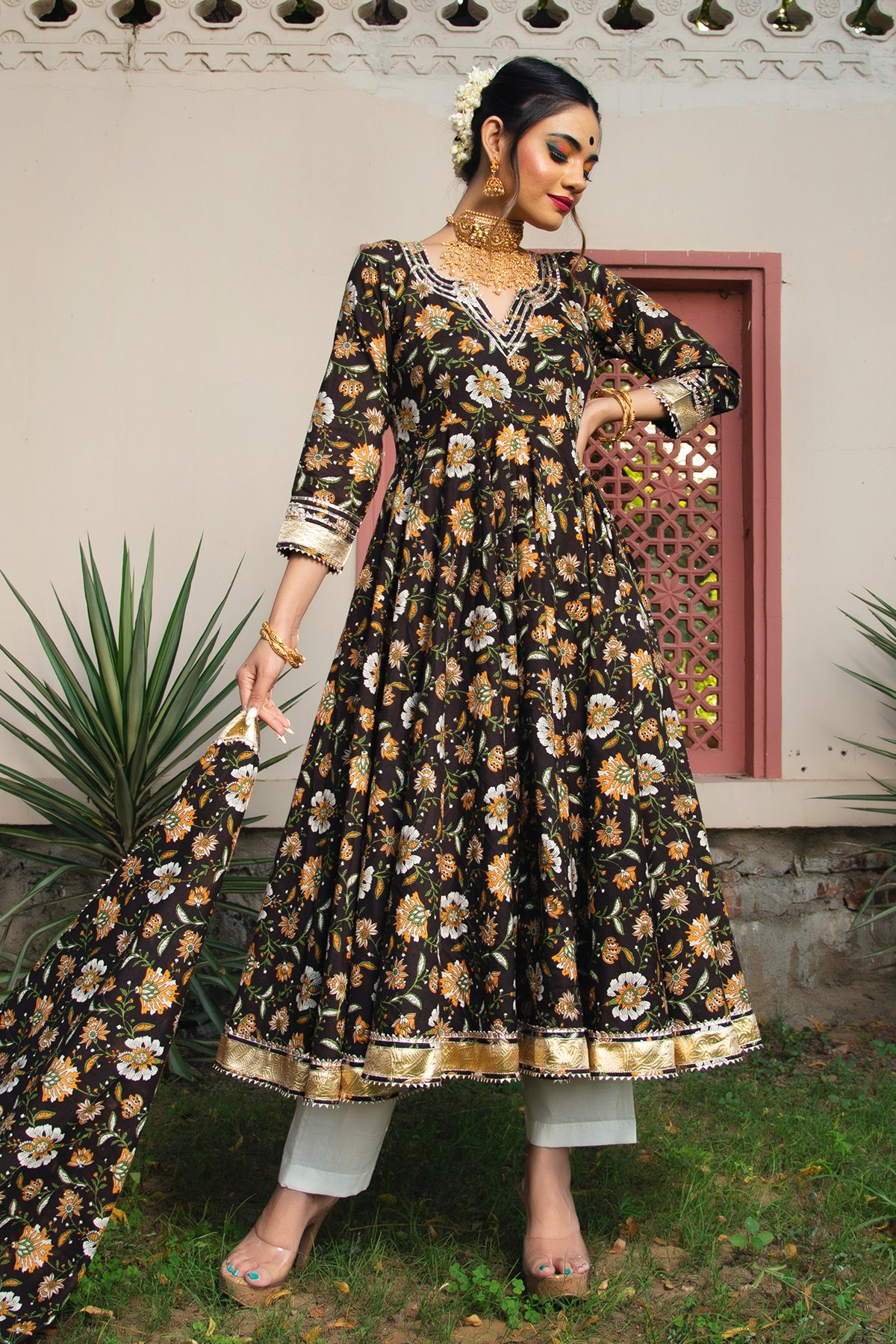 Pomcha Jaipur Roop Rang Hand Block Anarkali Set | Swadesiicart