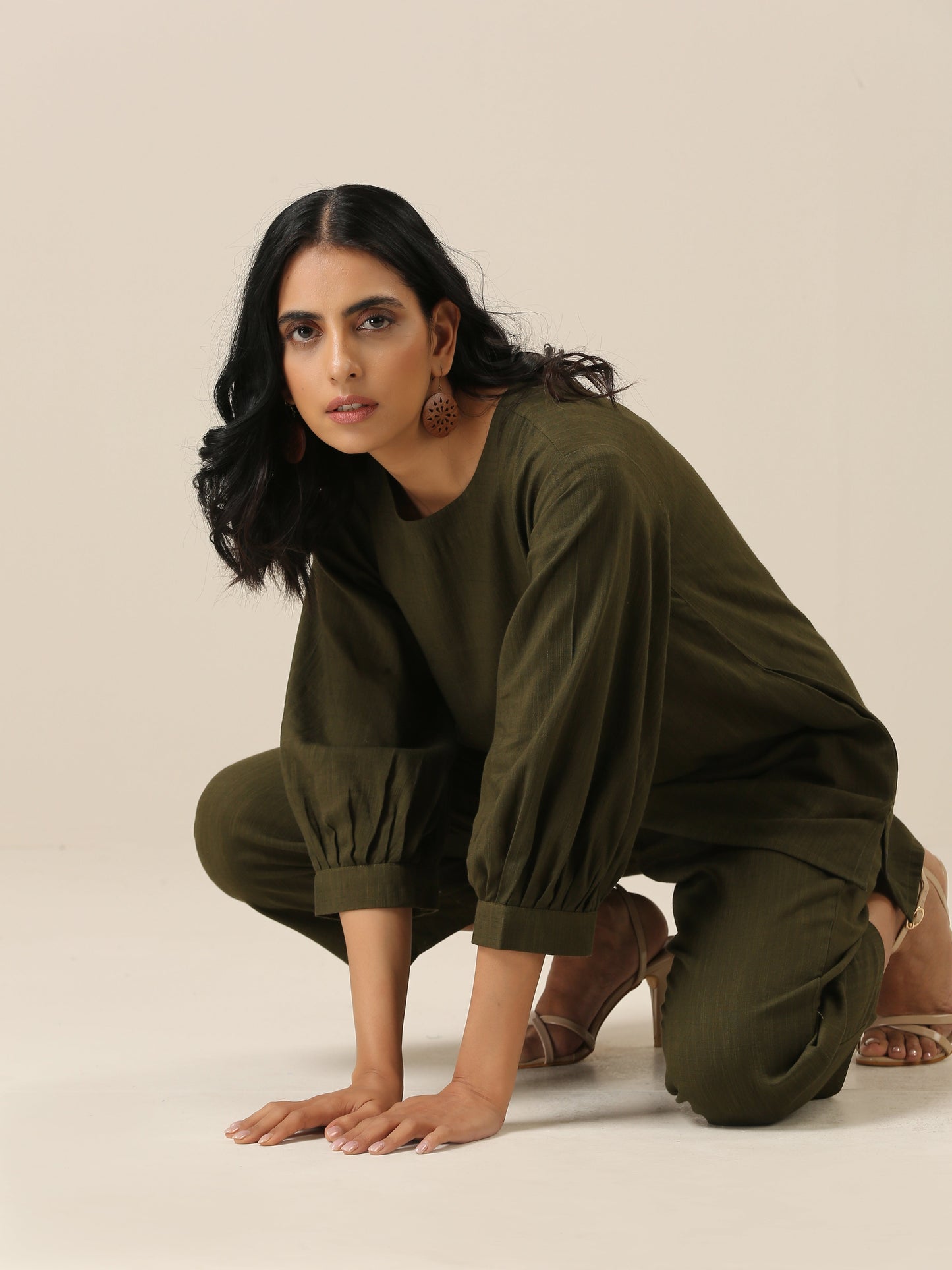 trueBrowns Olive Green Slub Texture Baggy Sleeve Co-Ord Set - Swadesiicart