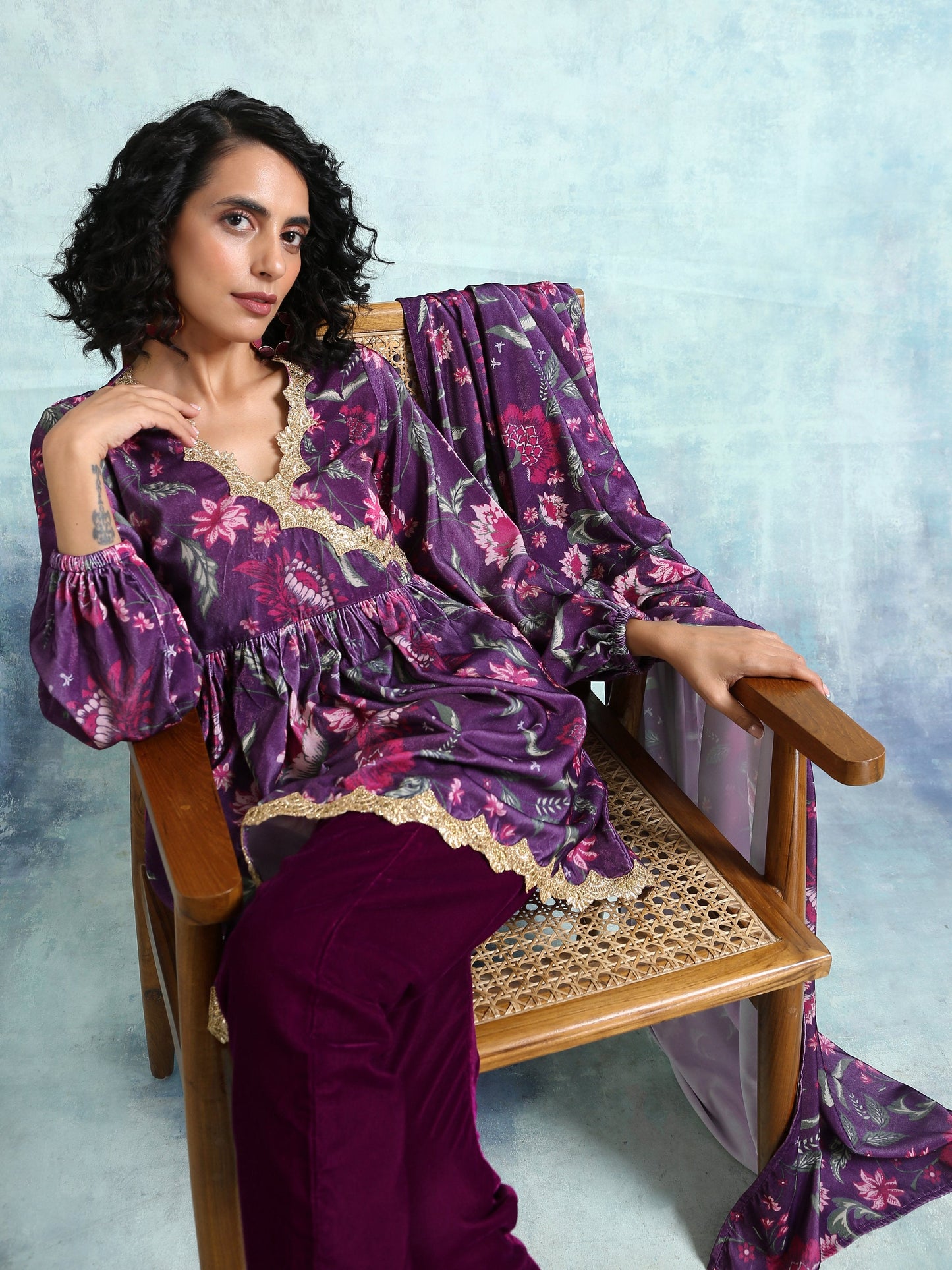 trueBrowns Wine Printed Velvet Lace Co-Ord Set - Swadesiicart