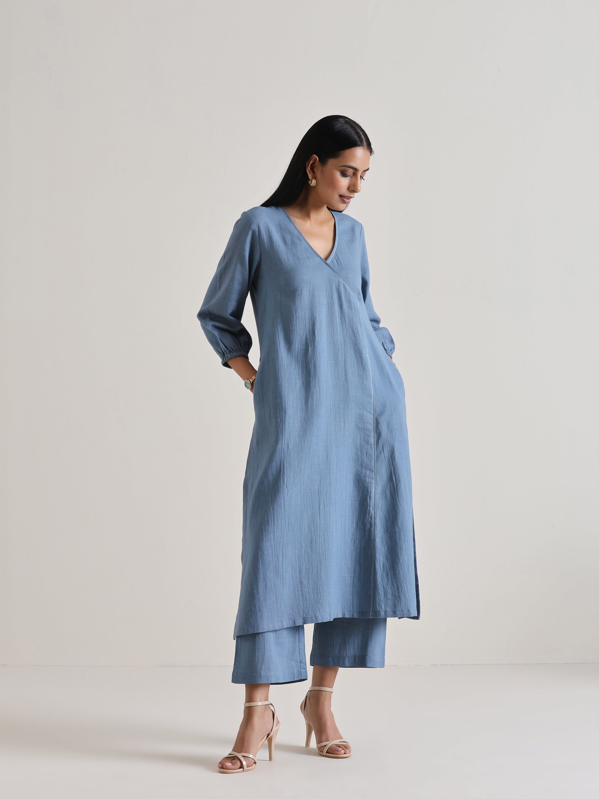 trueBrowns Light Blue Kurta Pant Set | Swadesiicart