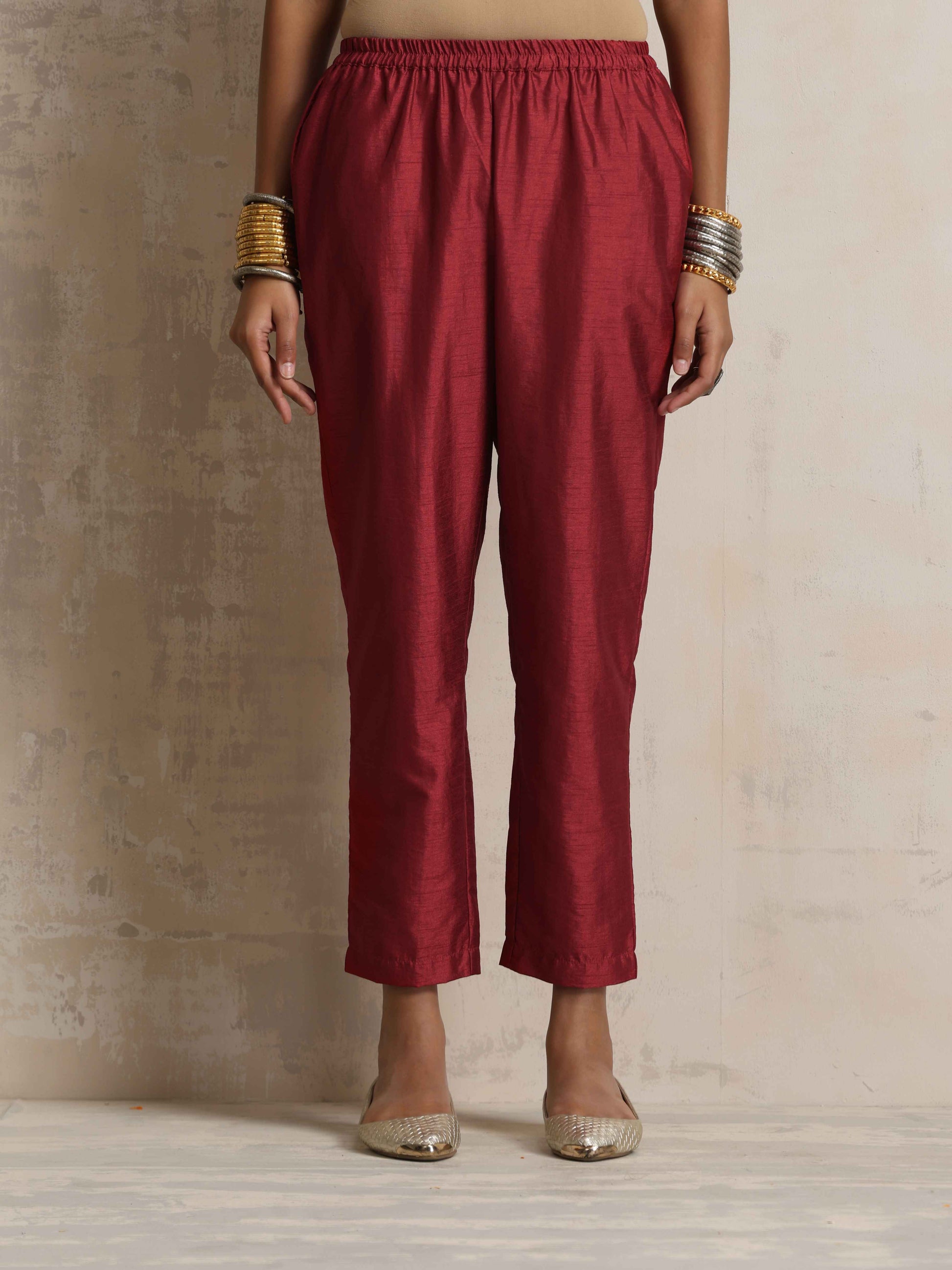 trueBrowns Gold Silk Kurta Set | Swadesiicart