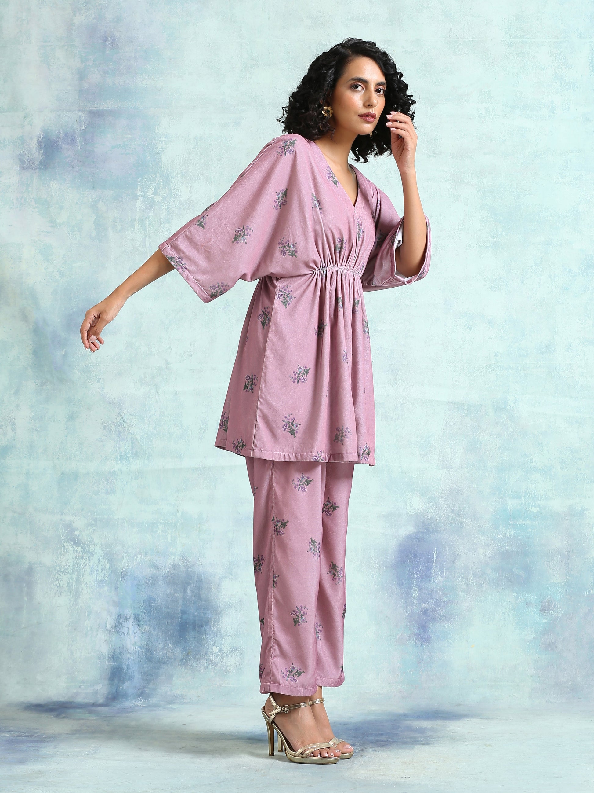trueBrowns Light Mauve Printed Velvet Co-Ord Set - Swadesiicart