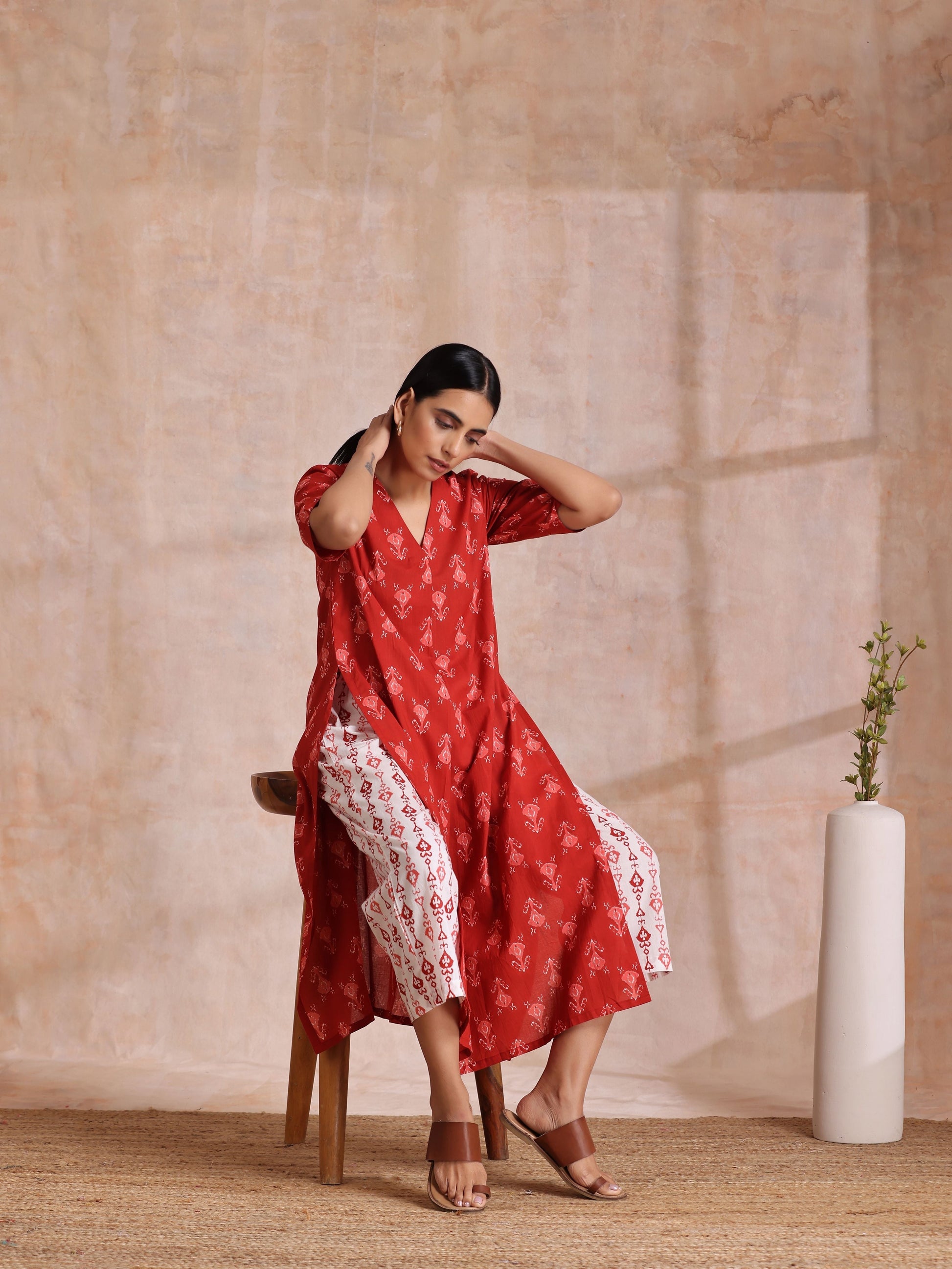 trueBrowns Red On Red Ikat Print Cotton Kurta Pant Set | Swadesiicart