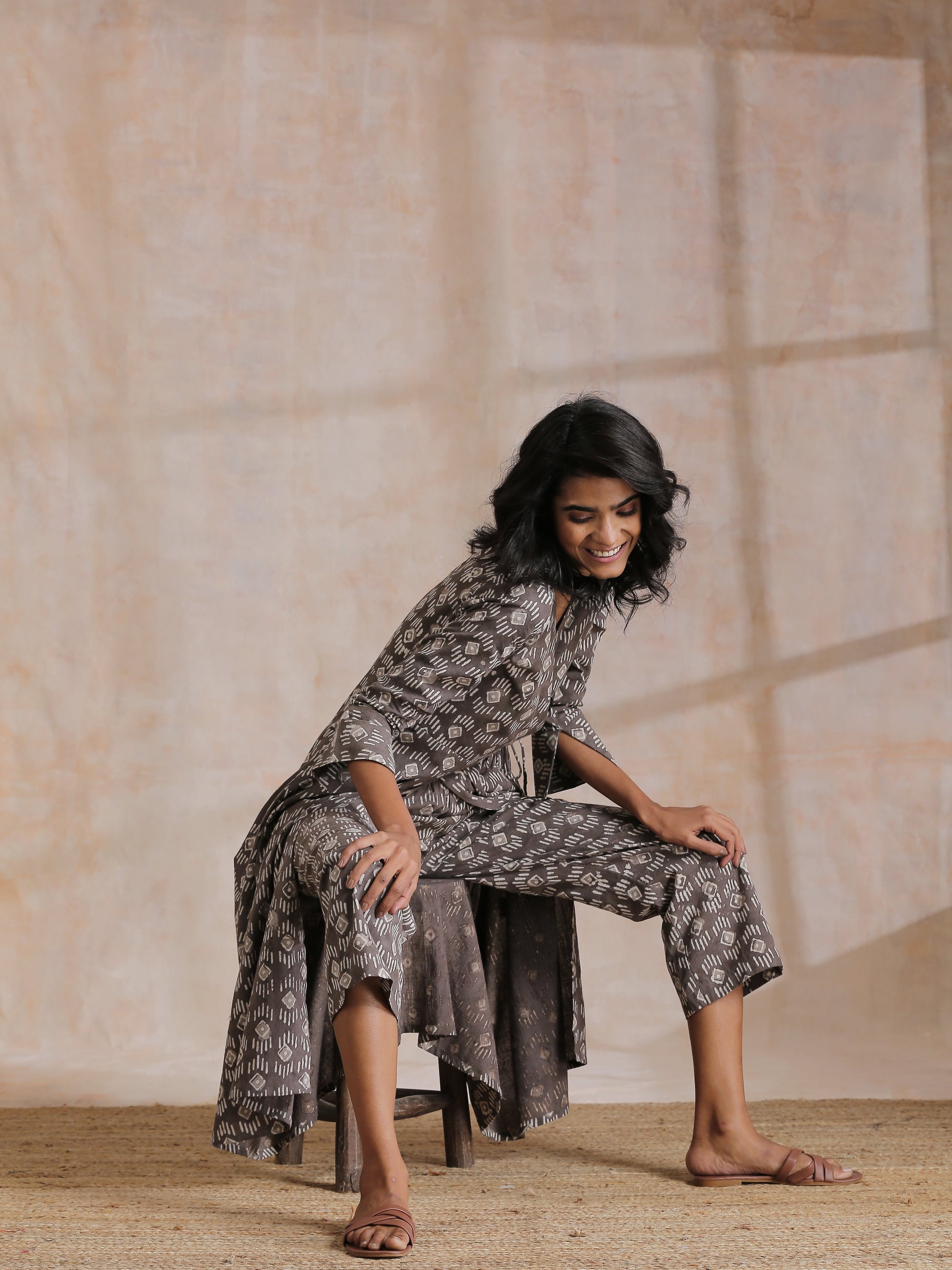 trueBrowns Clay Dabu Geometric Print Cotton Angrakha Kurta Pant Set | Swadesiicart