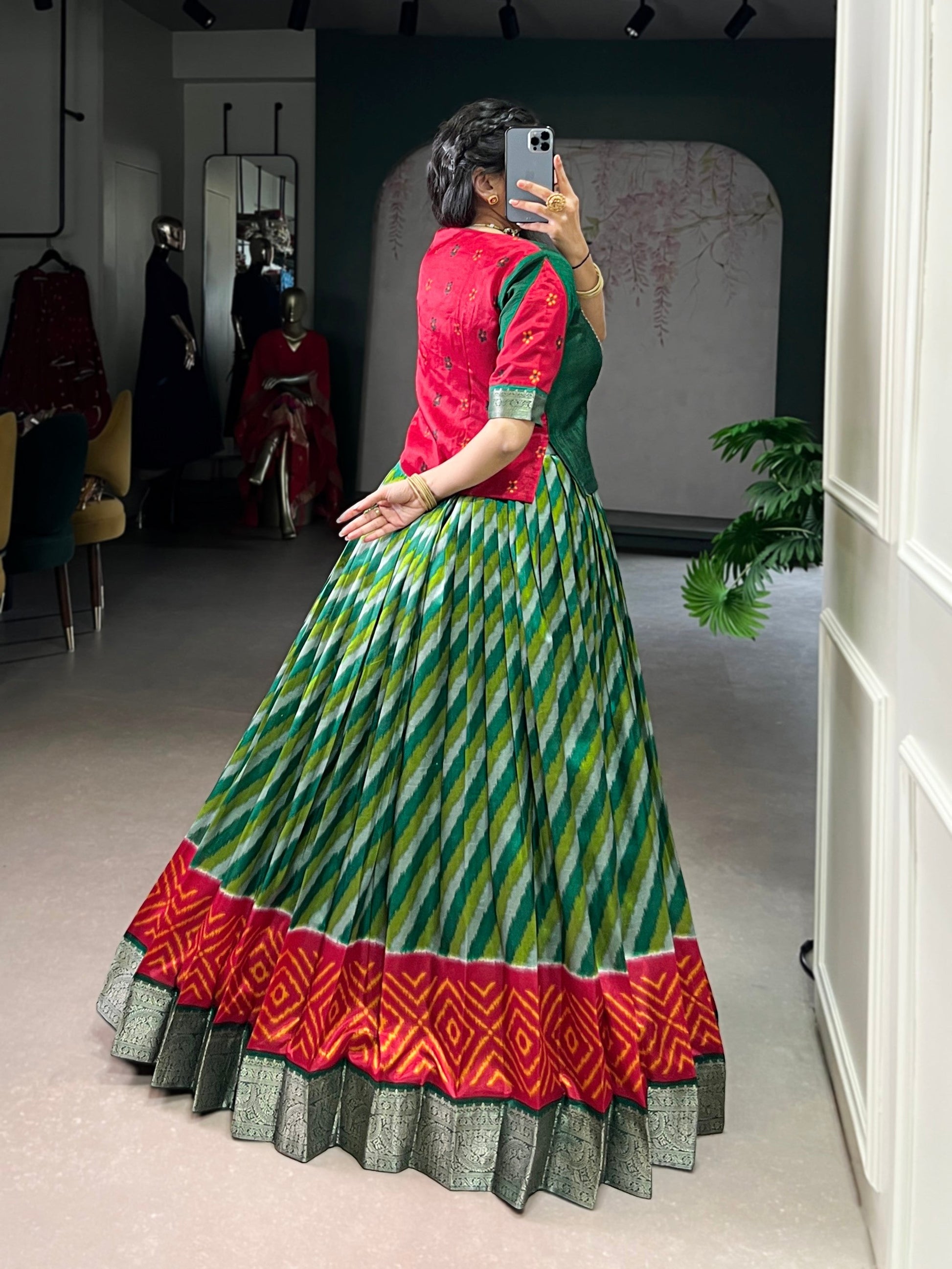Lorenvalley Fashion Green Tasar Silk Leheriya Print With Zari Weaving Work Lehenga Choli - Swadesiicart