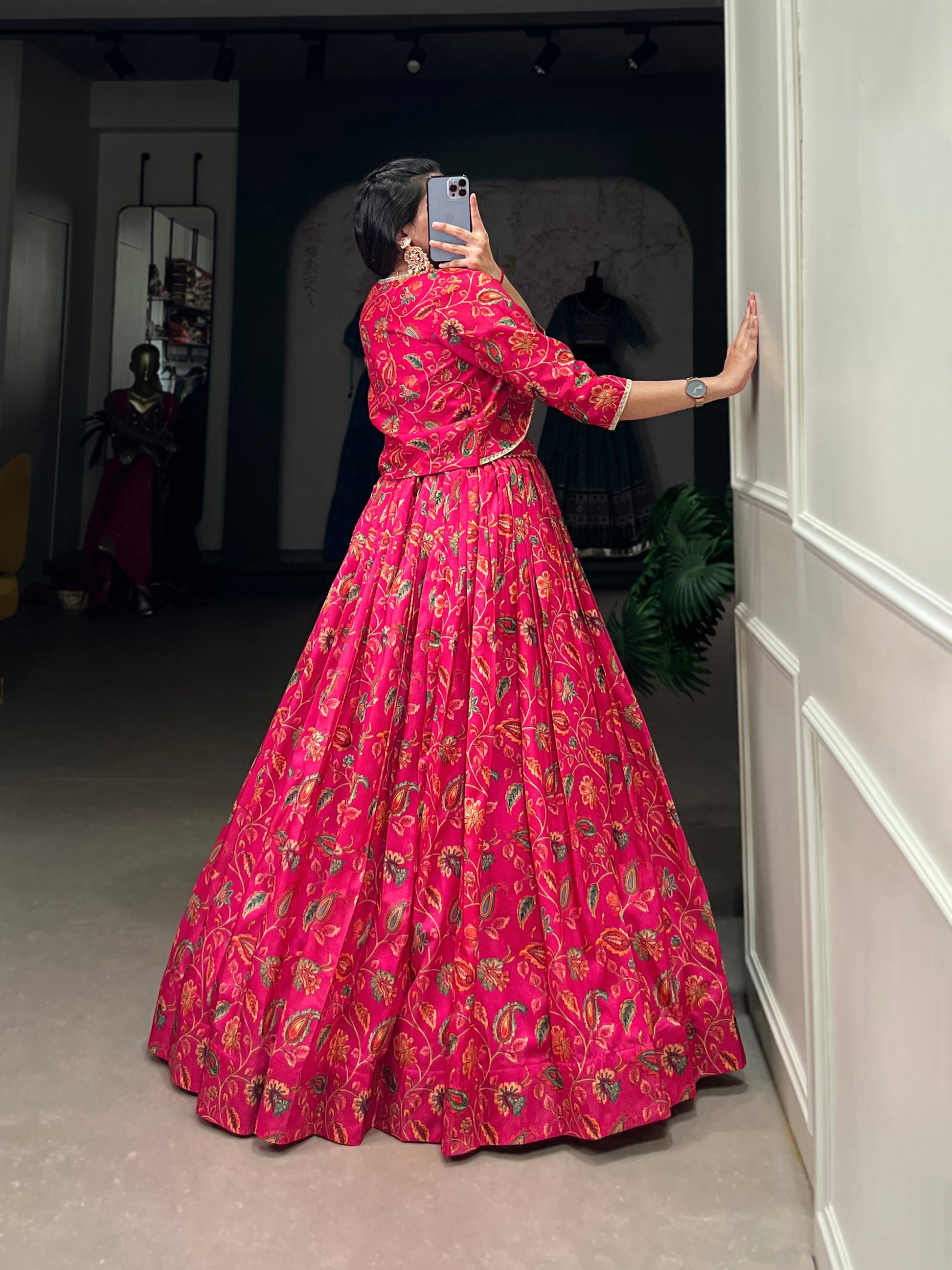 Lorenvalley Pink Tussar Silk Floral Print With Gota Patti Touch Up ethnic Co-ord Set - Swadesiicart