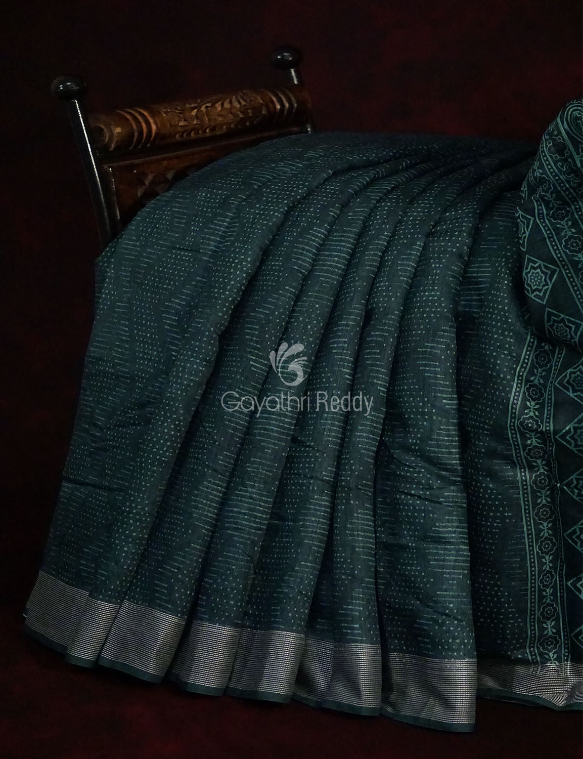 Bottle Green Self Printed Semi Chanderi Saree By Gayathri Reddy Designer Studio | Swadesiicart