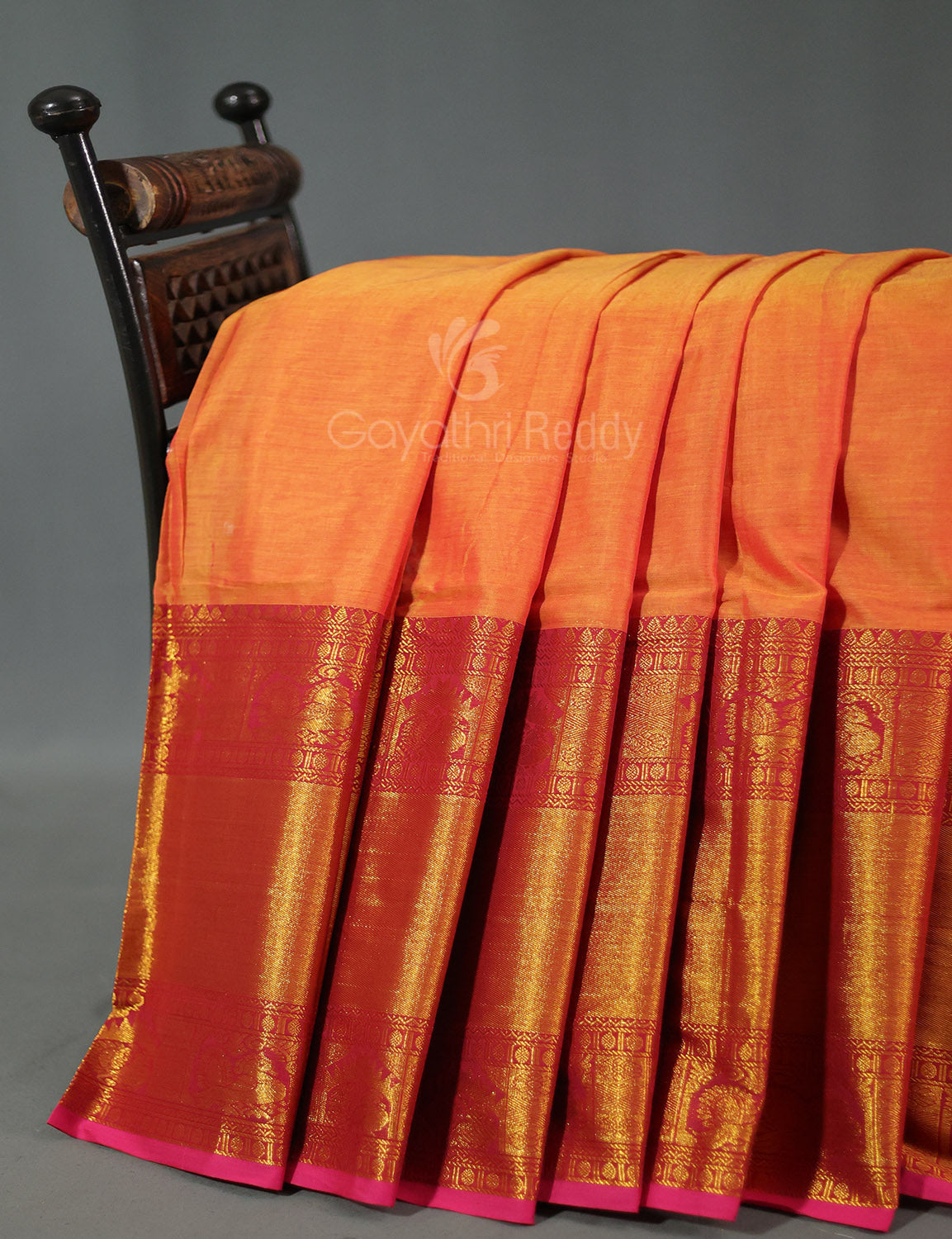 Kalanetha Orange With Zari Kanchi Style Pure Narayanpet Cotton Saree By Gayathri Reddy Designer Studio | Swadesiicart