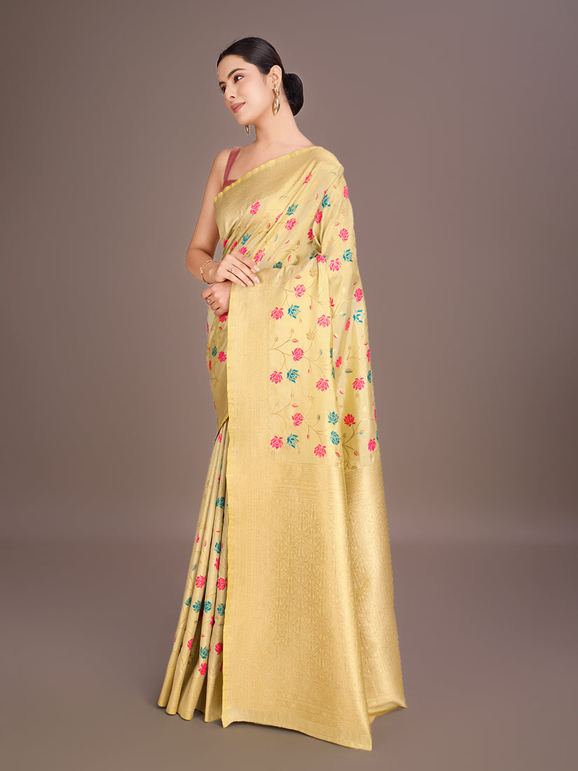Monjolika Fashion Exquisite Designs With This Regal Cream Rich Look Banarasi Tissue Silk Saree | Swadesiicart