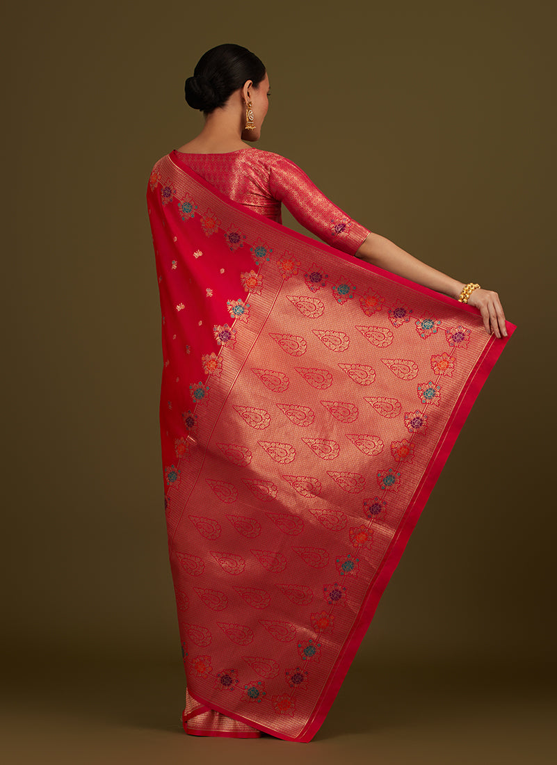 Monjolika Fashion Dark Pink Banarasi Silk Blend SareeWith Zari Woven Detailing | Swadesiicart