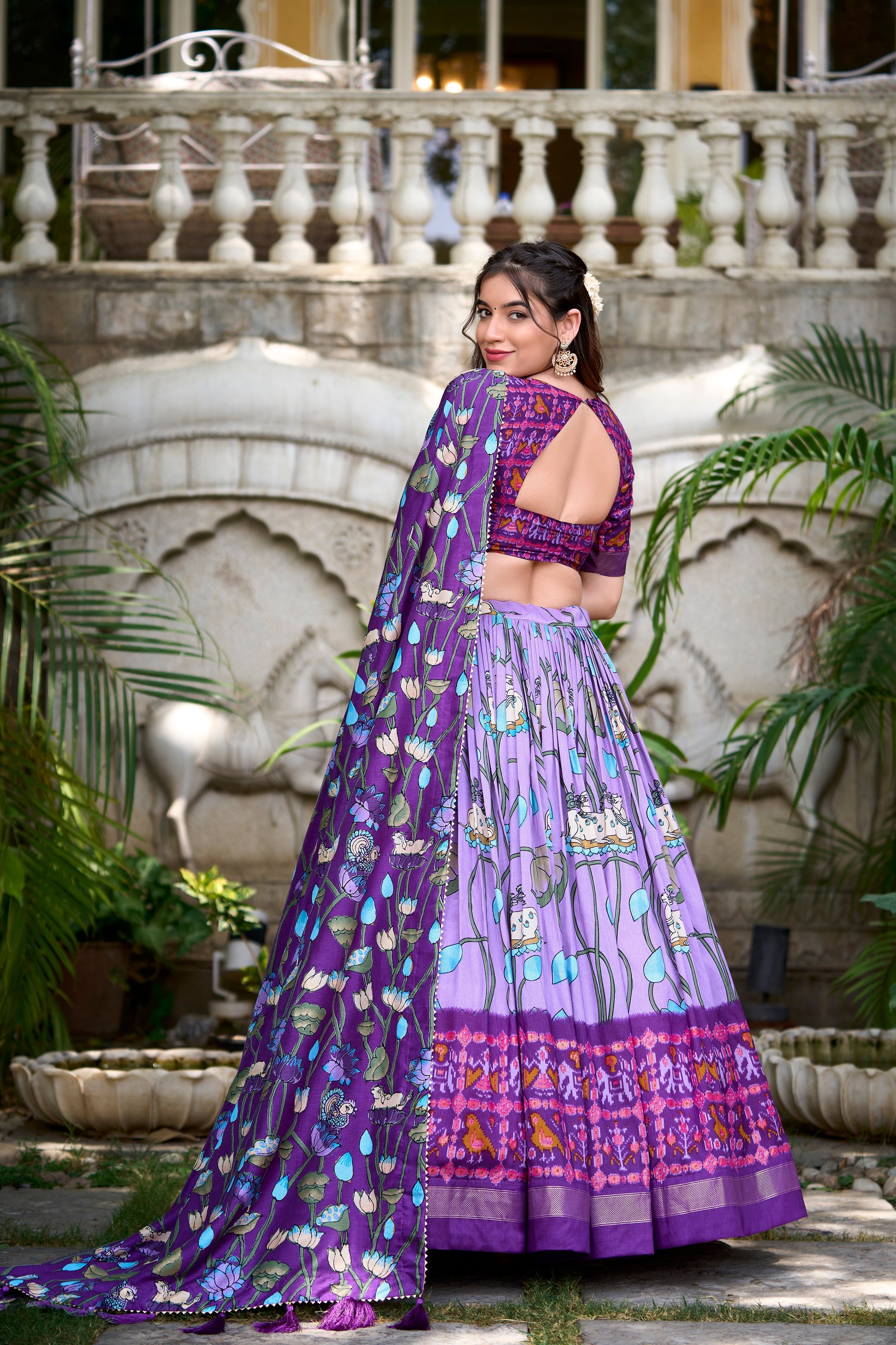 Lorenvalley Lavender Tussar Silk Pichwai With Patola Print And Zari Weaving Border Lehenga Choli with Dupatta | Swadesiicart