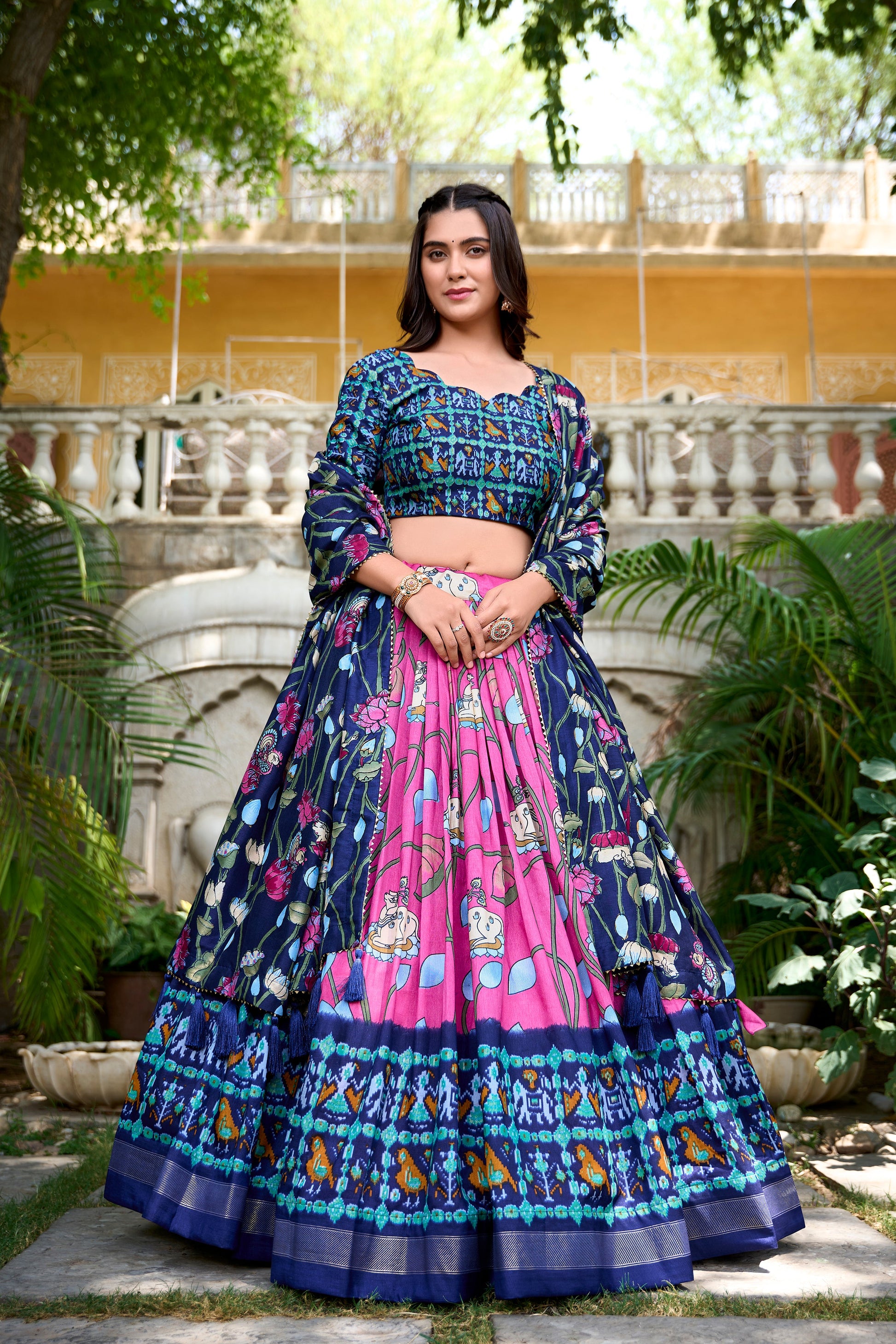 Lorenvalley Pink Tussar Silk Pichwai With Patola Print And Zari Weaving Border Lehenga Choli with Dupatta | Swadesiicart