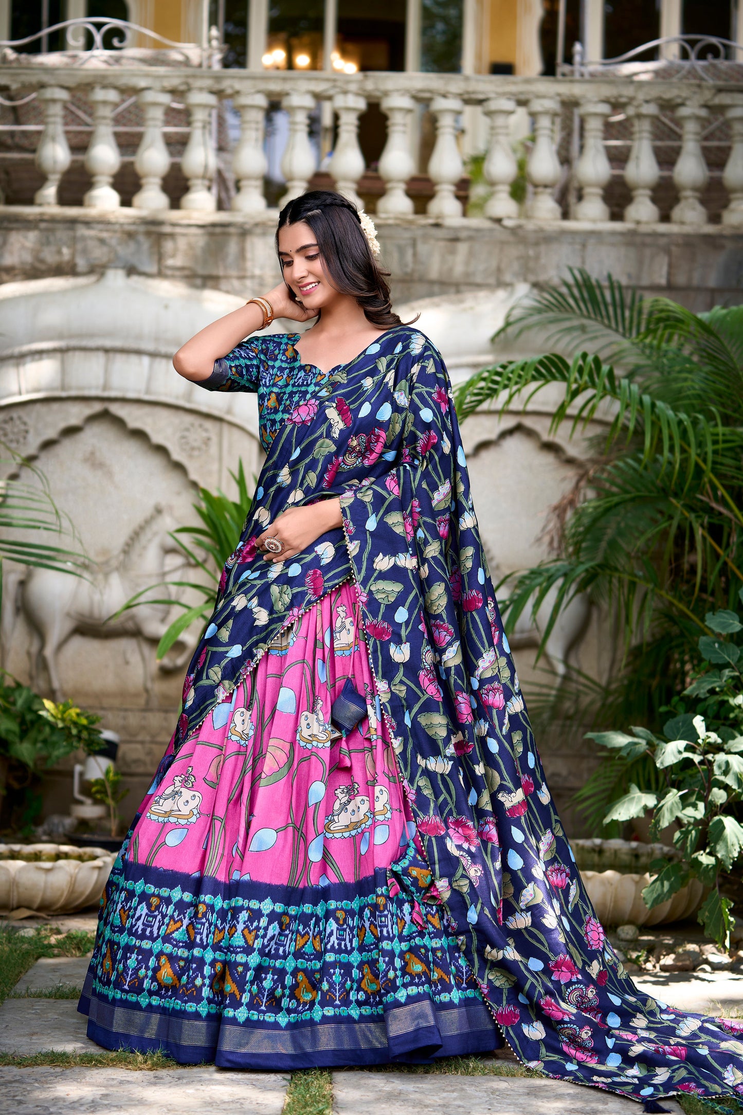 Lorenvalley Pink Tussar Silk Pichwai With Patola Print And Zari Weaving Border Lehenga Choli with Dupatta | Swadesiicart
