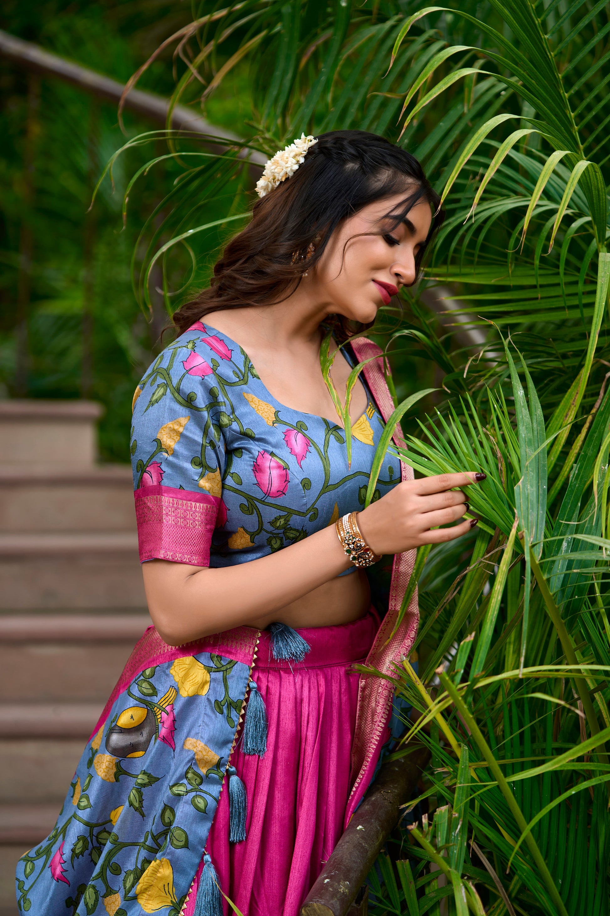 Lorenvalley Pink Dola Silk Kalamkari Print With Zari Weaving Border Lehenga Choli | Swadesiicart