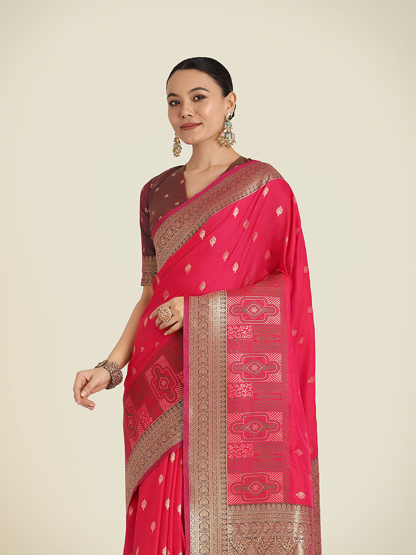 Monjolika Fashion Pink Color Banarasi Soft Silk Trendy Saree | Swadesiicart
