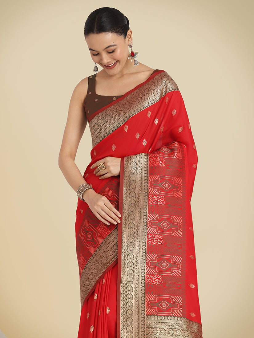 Monjolika Fashion Red Color Banarasi Soft Silk Trendy Saree | Swadesiicart