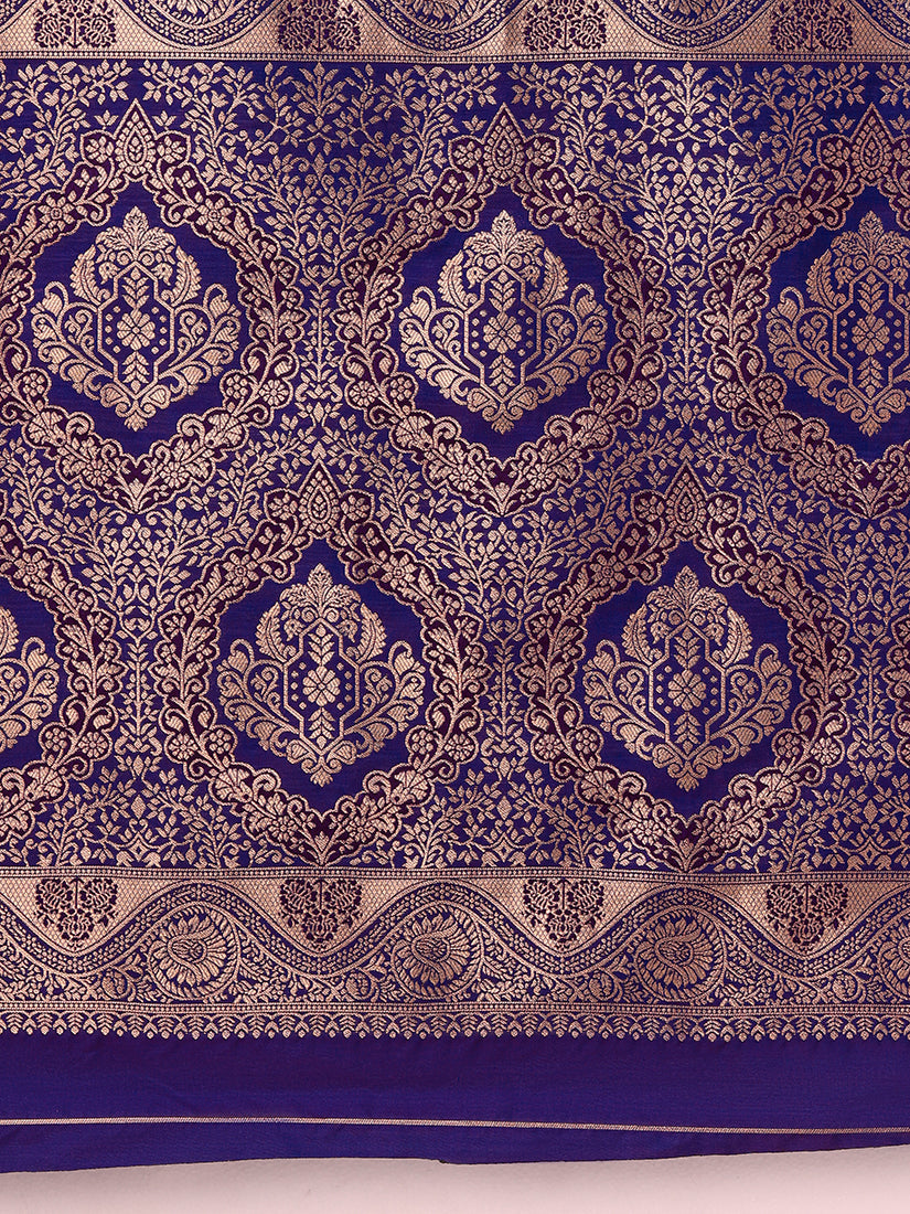Monjolika Fashion Lavender Banarasi Silk Blend SareeWith Traditional & Modern Dulha Dulhan Figure Zari Woven Detailing | Swadesiicart