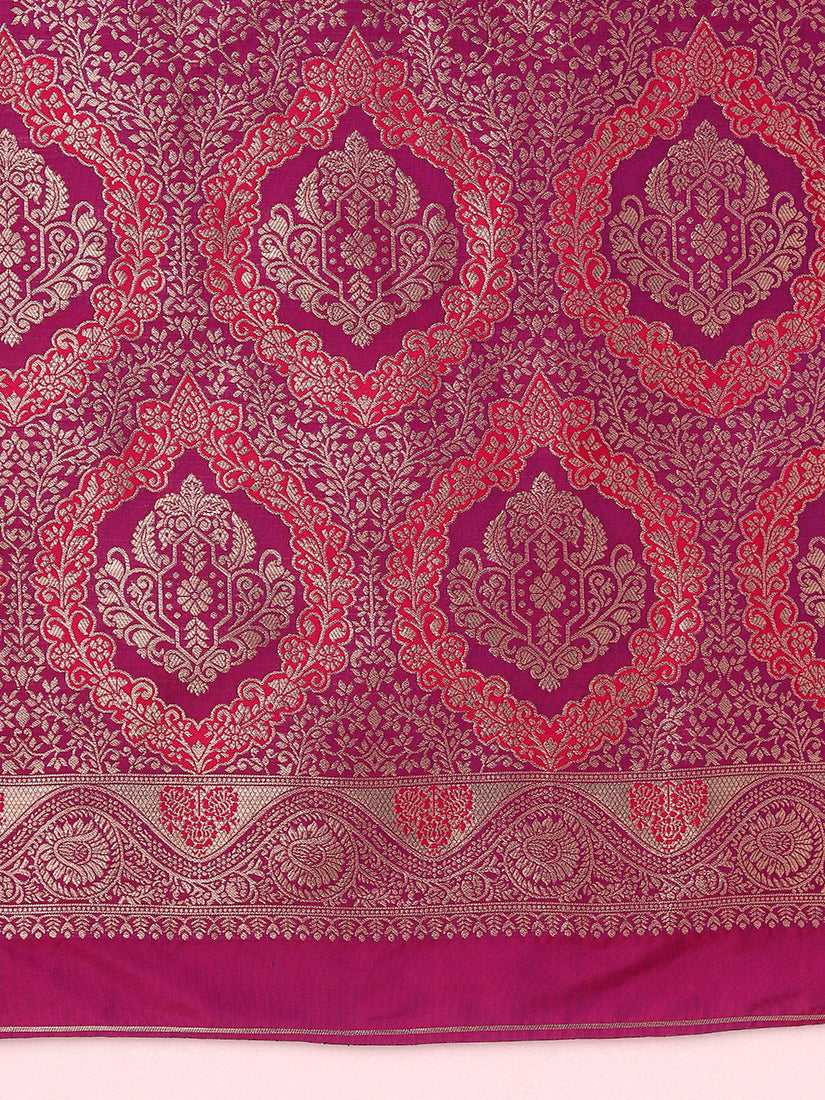 Monjolika Fashion Olive Banarasi Silk Blend SareeWith Traditional & Modern Dulha Dulhan Figure Zari Woven Detailing | Swadesiicart