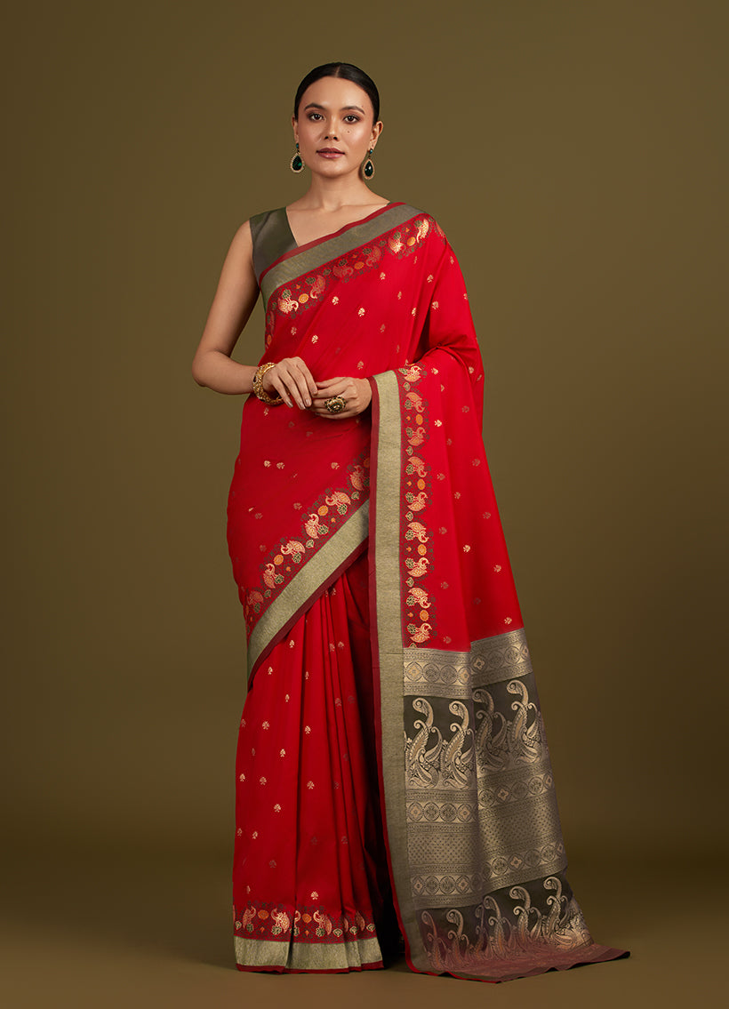 Monjolika Fashion Red Banarasi Silk Blend SareeIn Classic Paisley & Rich Zari Pallu Comes With Unstitched Blouse | Swadesiicart