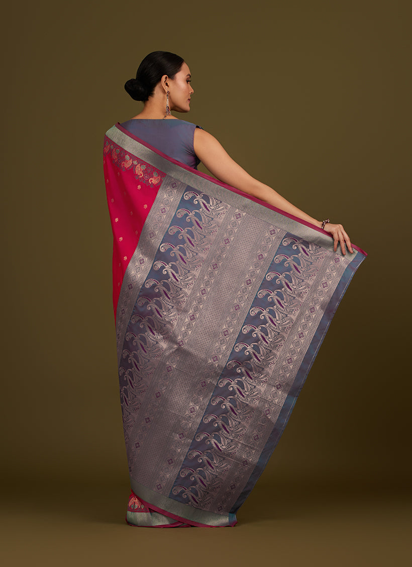 Monjolika Fashion Pink Banarasi Silk Blend SareeIn Classic Paisley & Rich Zari Pallu Comes With Unstitched Blouse | Swadesiicart