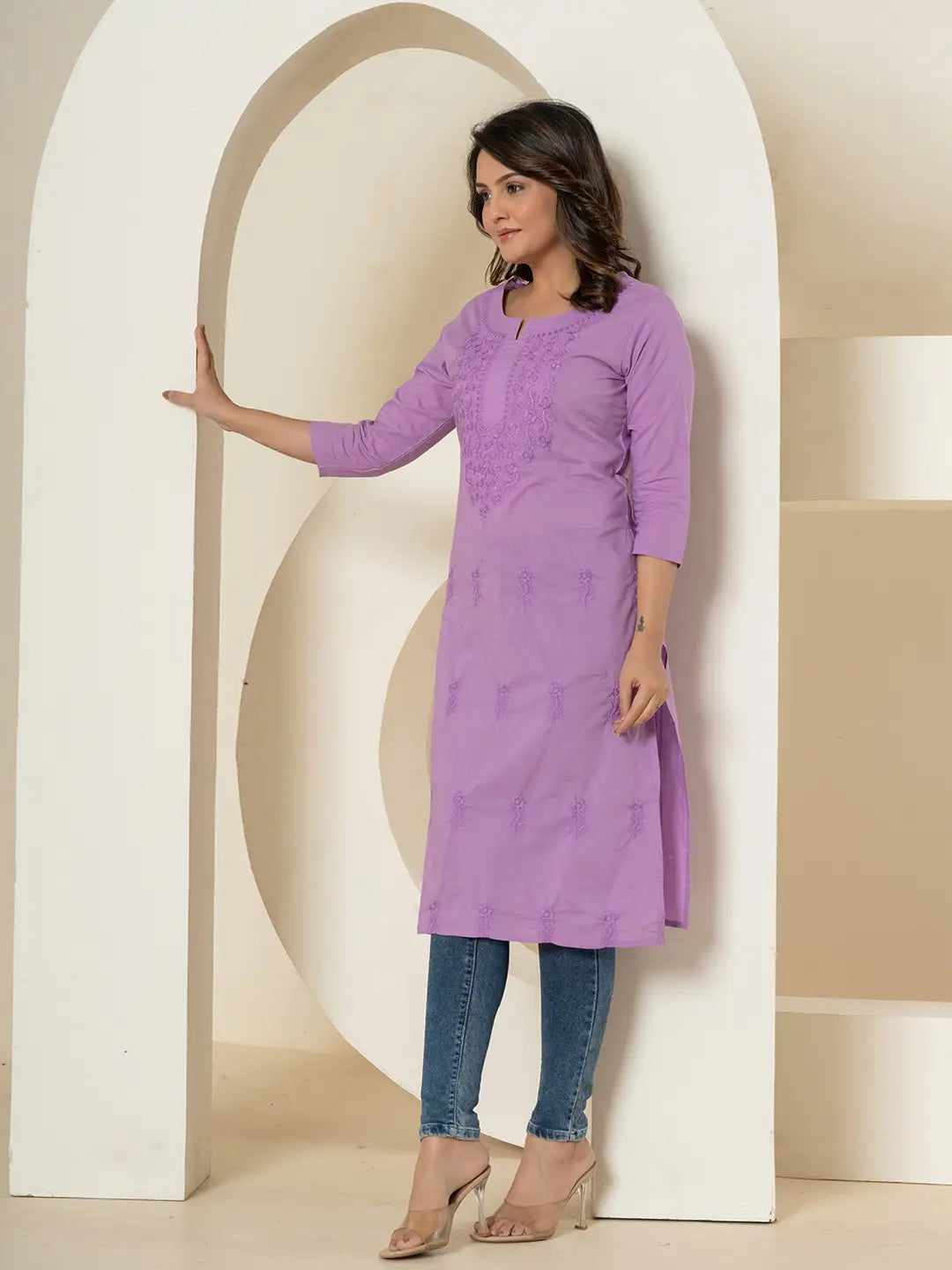 Yufta Women Lavender Chikankari Straight Kurta - Swadesiicart