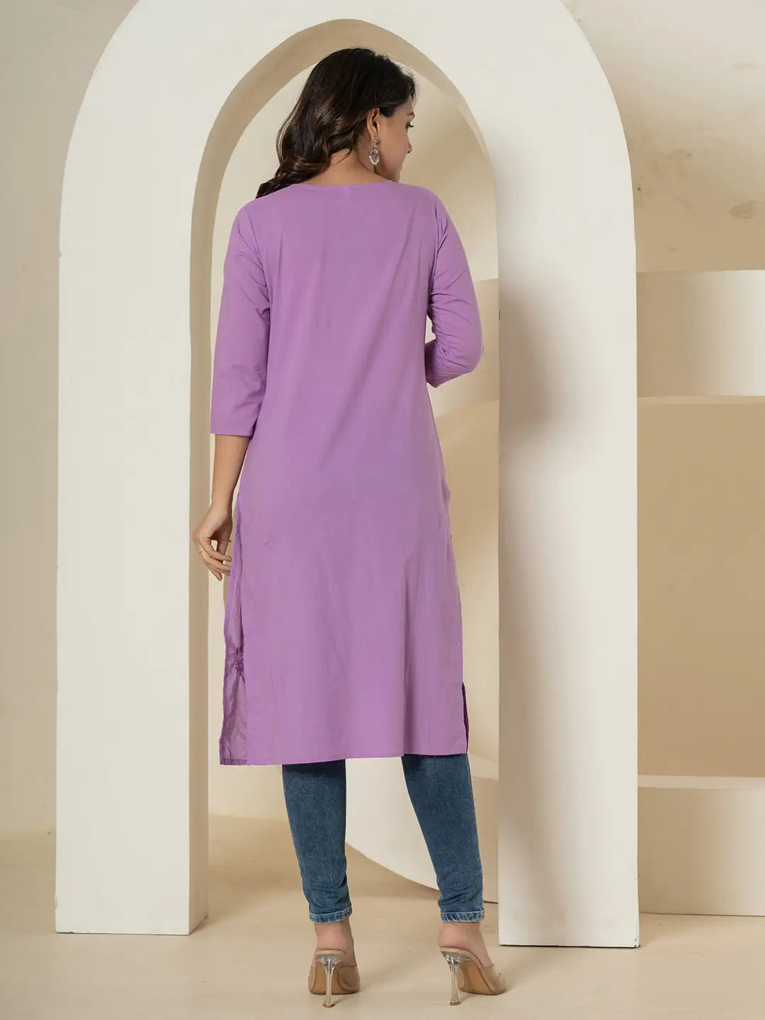 Yufta Women Lavender Chikankari Straight Kurta - Swadesiicart