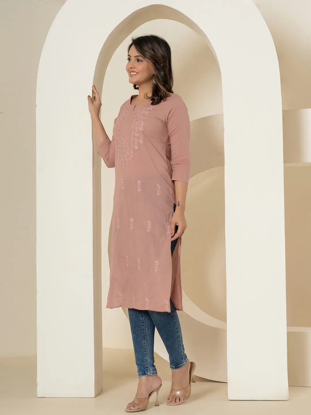 Yufta Women Purple Chikankari Straight Kurta - Swadesiicart