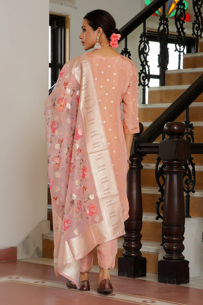 Vaasva Women Peach Tissue Brocade Embroidered Kurta With Scalloped Pant & Dupatta | Swadesiicart