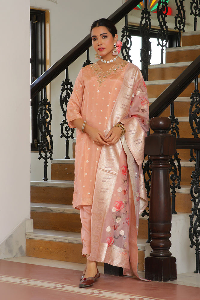 Vaasva Women Peach Tissue Brocade Embroidered Kurta With Scalloped Pant & Dupatta | Swadesiicart