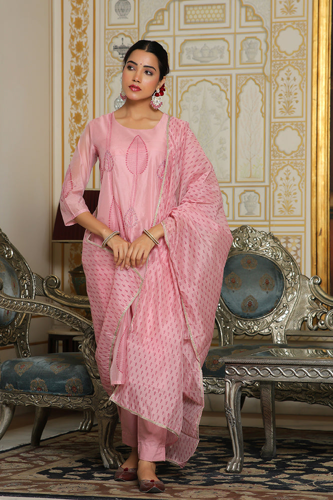 Vaasva Women Pink Chanderi Block Printed Embroidered Kurta Set With Solid Pants & Dupatta | Swadesiicart