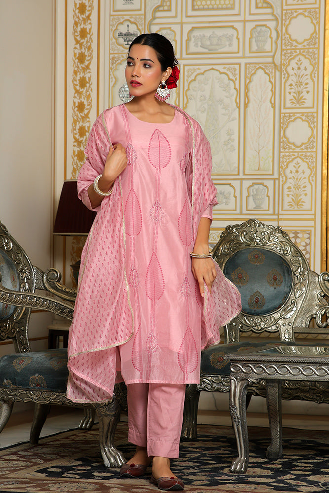 Vaasva Women Pink Chanderi Block Printed Embroidered Kurta Set With Solid Pants & Dupatta | Swadesiicart