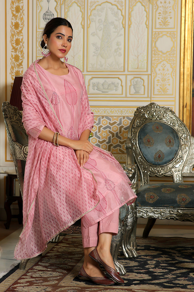 Vaasva Women Pink Chanderi Block Printed Embroidered Kurta Set With Solid Pants & Dupatta | Swadesiicart
