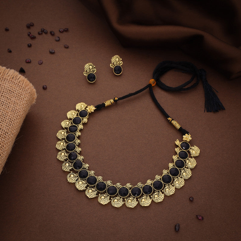 Tehzeeb Creations Black Colour Gold-Polished Stone Jewellery Choker Necklace Set With Matching Pair of Stud Earrings - Swadesiicart
