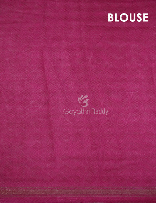 Light Orange And Pink Colour Printed Semi Chanderi Saree By Gayathri Reddy Designer Studio | Swadesiicart