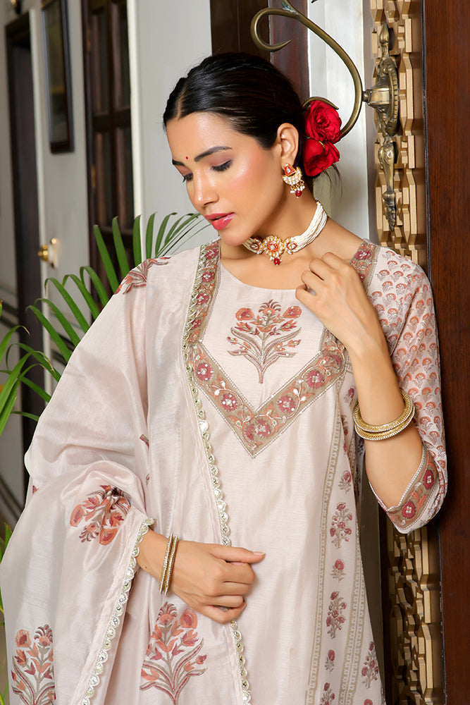Vaasva Women Grey Chanderi Block Printed Embroidered Kurta Set With Solid Pants & Dupatta | Swadesiicart
