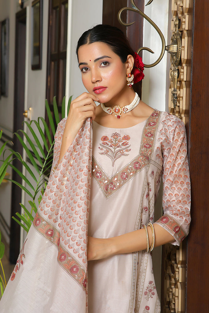 Vaasva Women Grey Chanderi Block Printed Embroidered Kurta Set With Solid Pants & Dupatta | Swadesiicart
