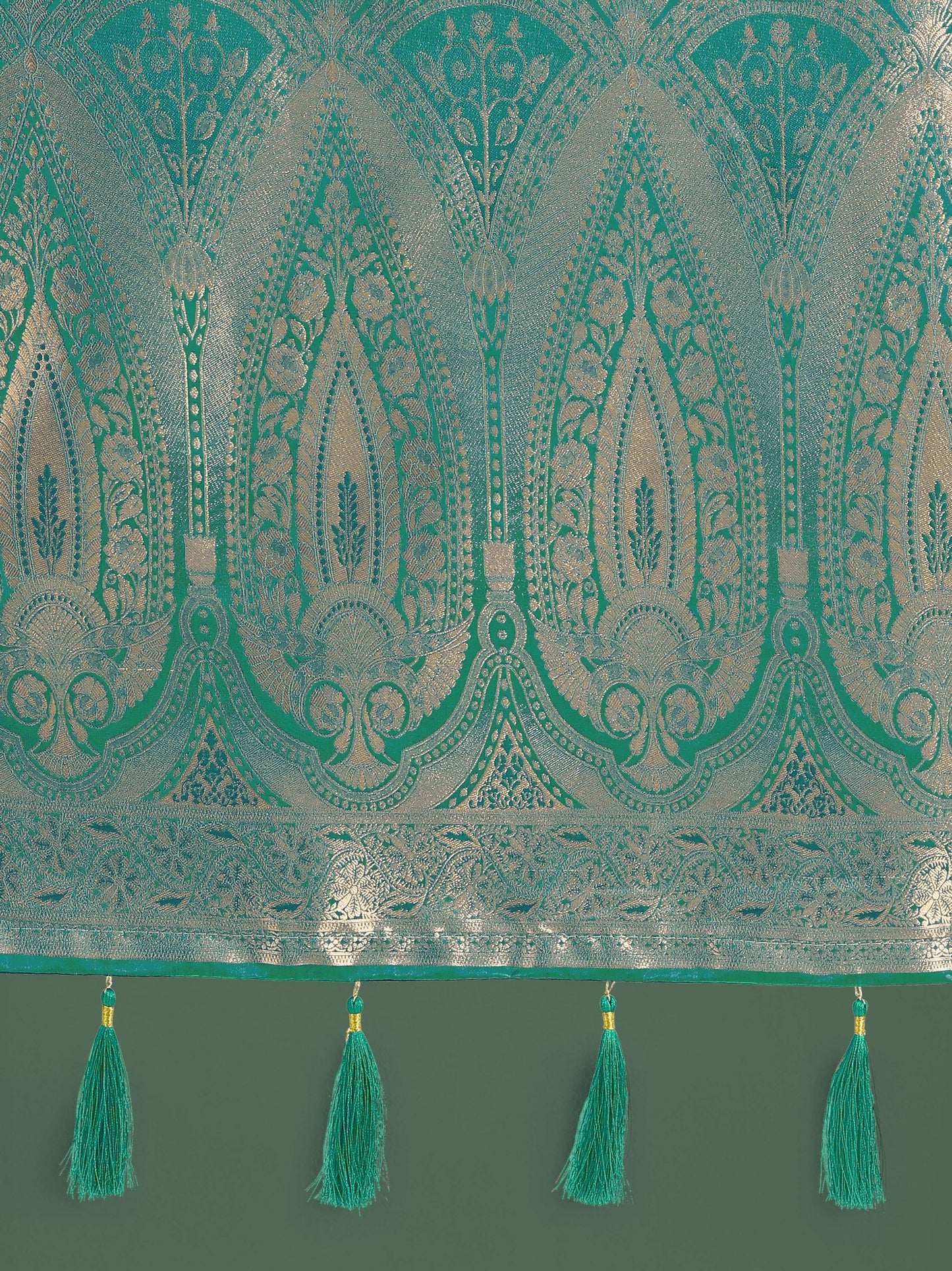 Monjolika Fashion Divine Turquoise Soft Banarasi Satin Silk Saree With Blouse Piece | Swadesiicart