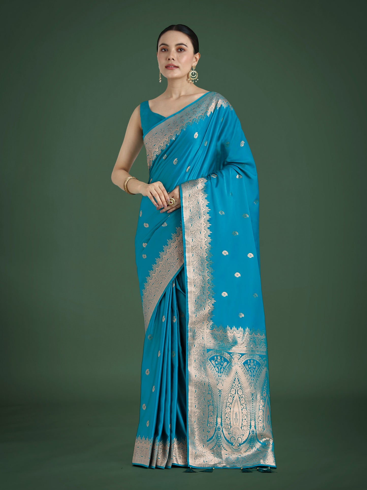 Monjolika Fashion Divine Cyan blue Soft Banarasi Satin Silk Saree With Blouse Piece | Swadesiicart