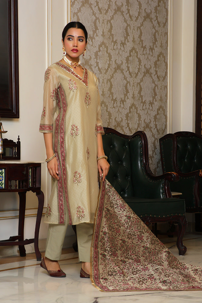 Vaasva Women Green Chanderi Block Printed Embroidered Kurta Set With Solid Pants & Dupatta | Swadesiicart