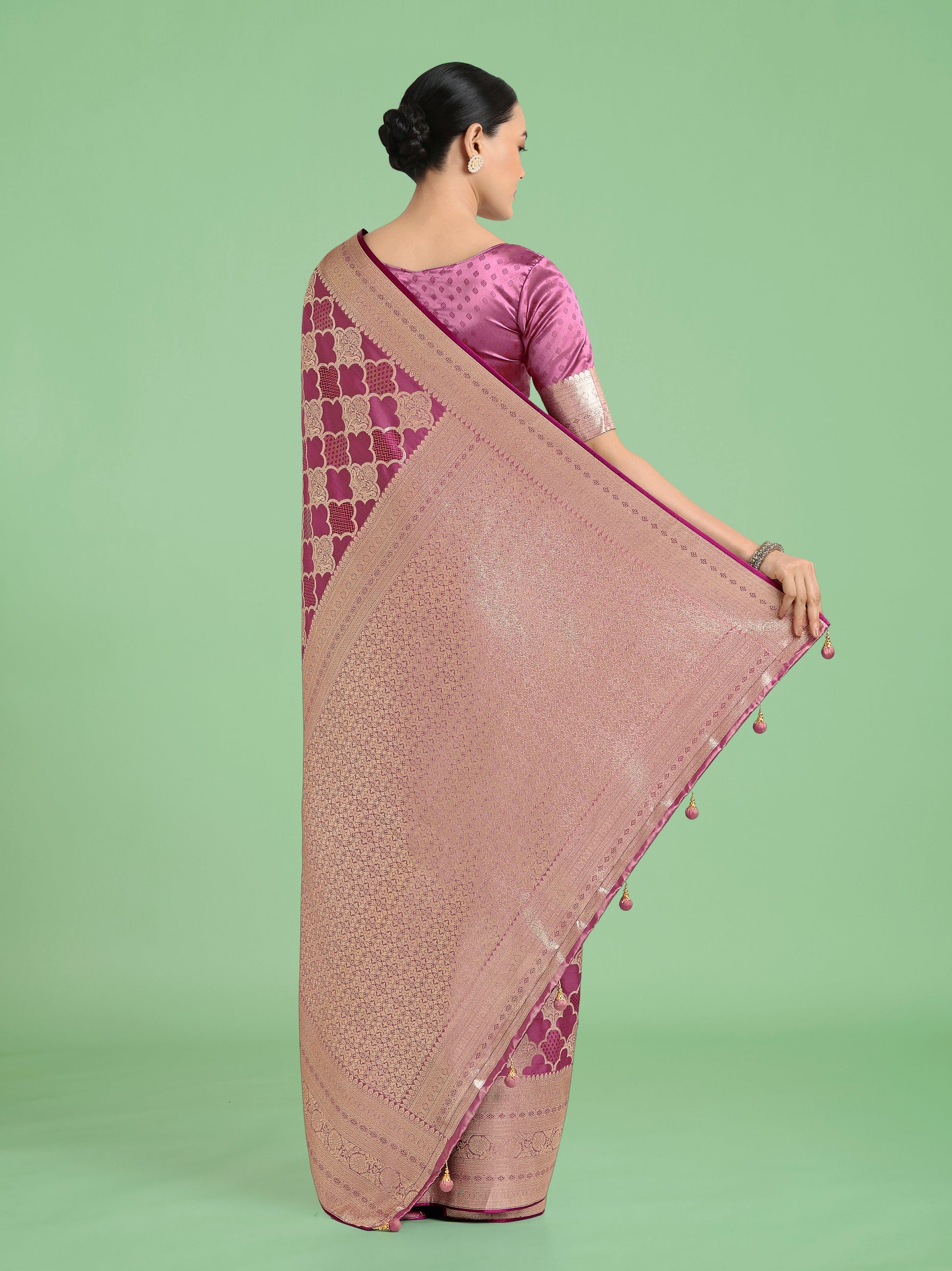 Monjolika Fashion Rose Pink Banarasi Satin Silk Saree with Rich Zari Woven Pallu & Blouse Piece | Swadesiicart