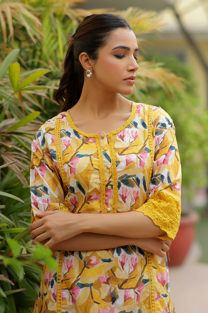 Vaasva Women Yellow Embroidered Printed Kurta Set With Laced Solid Pants | Swadesiicart