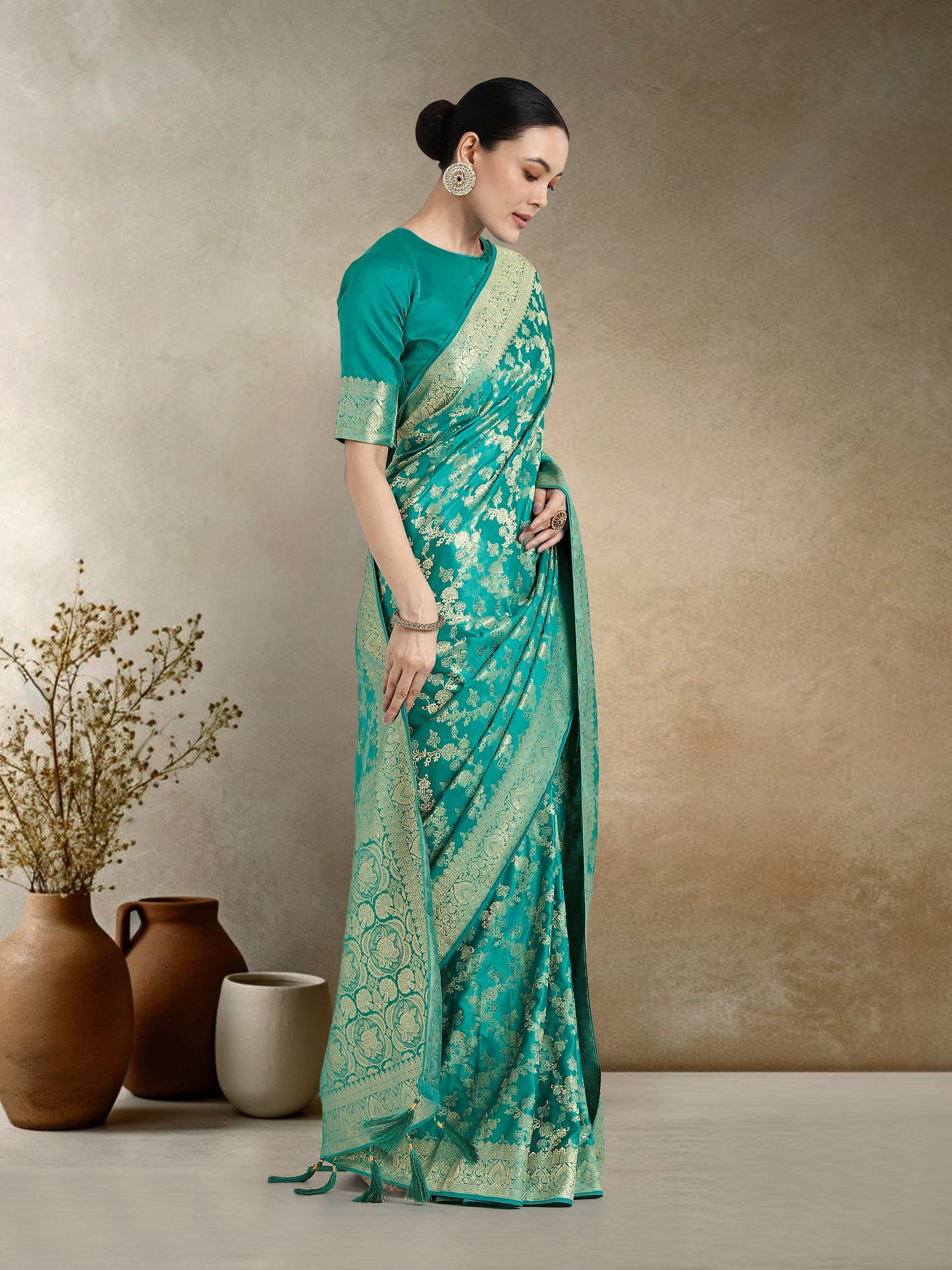 Monjolika Fashion Effervescent Turquoise Soft Banarasi Satin Silk Saree With Elision Blouse Piece | Swadesiicart