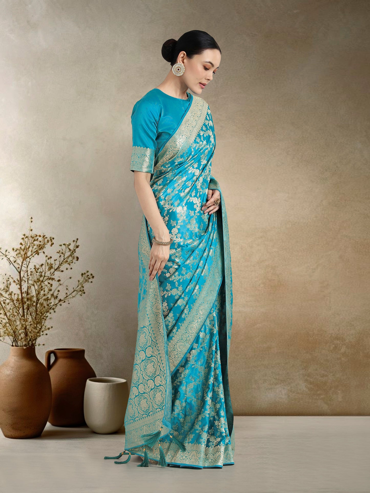 Monjolika Fashion Effervescent Aqua blue Soft Banarasi Satin Silk Saree With Elision Blouse Piece | Swadesiicart