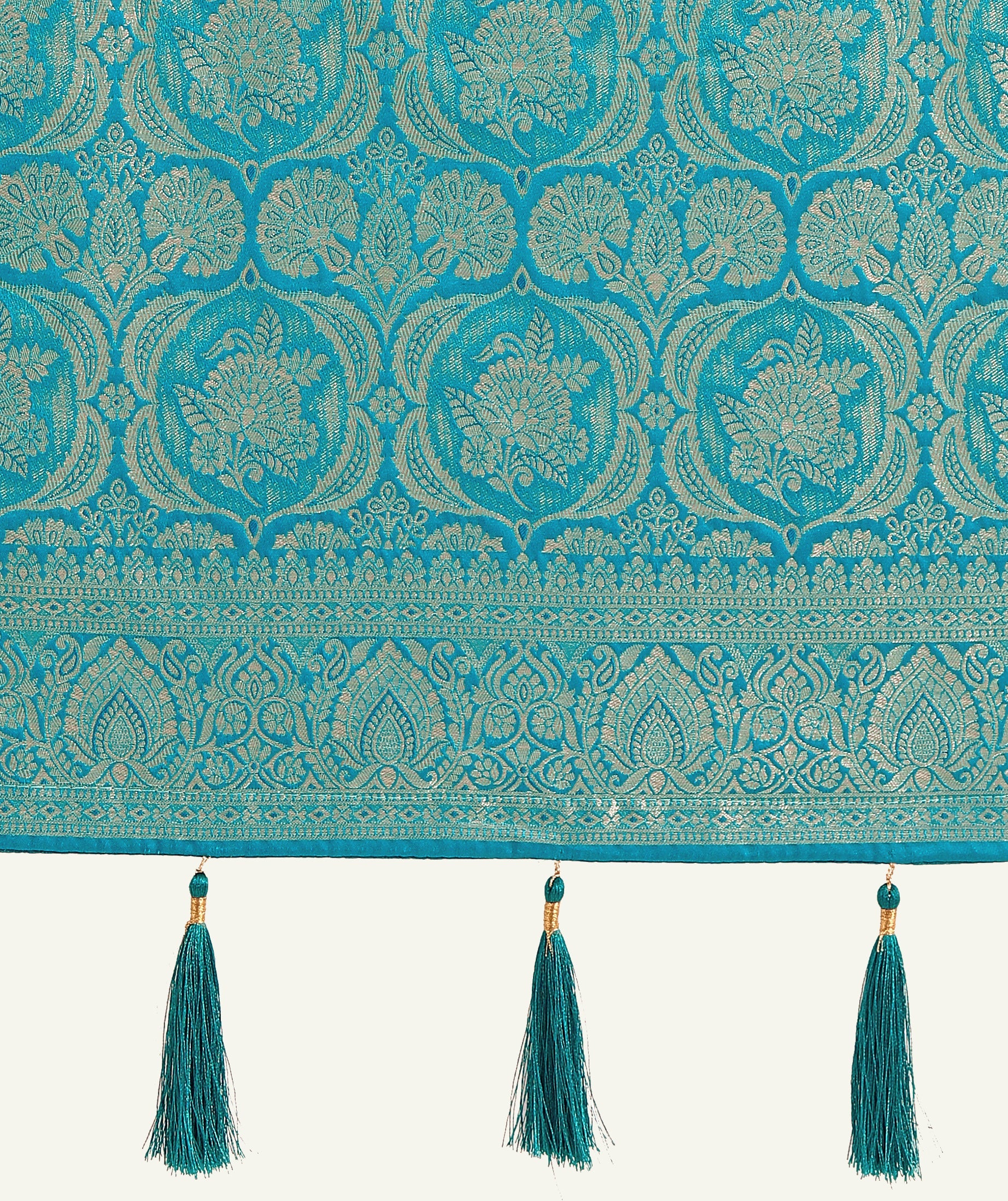 Monjolika Fashion Effervescent Aqua blue Soft Banarasi Satin Silk Saree With Elision Blouse Piece | Swadesiicart