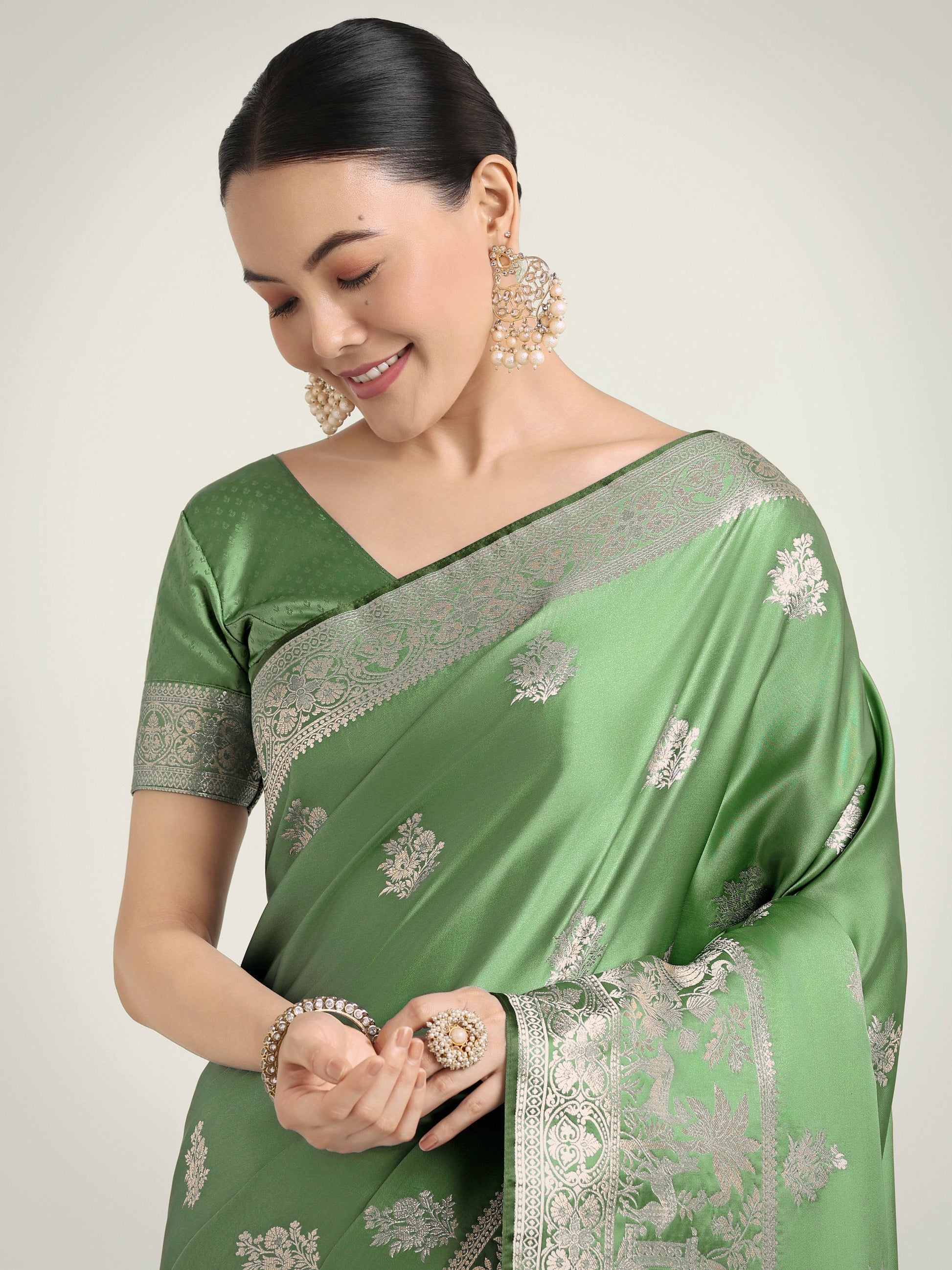 Monjolika Fashion Light Green Zari Weaving Work Banarasi Satin Silk Traditional Saree | Swadesiicart