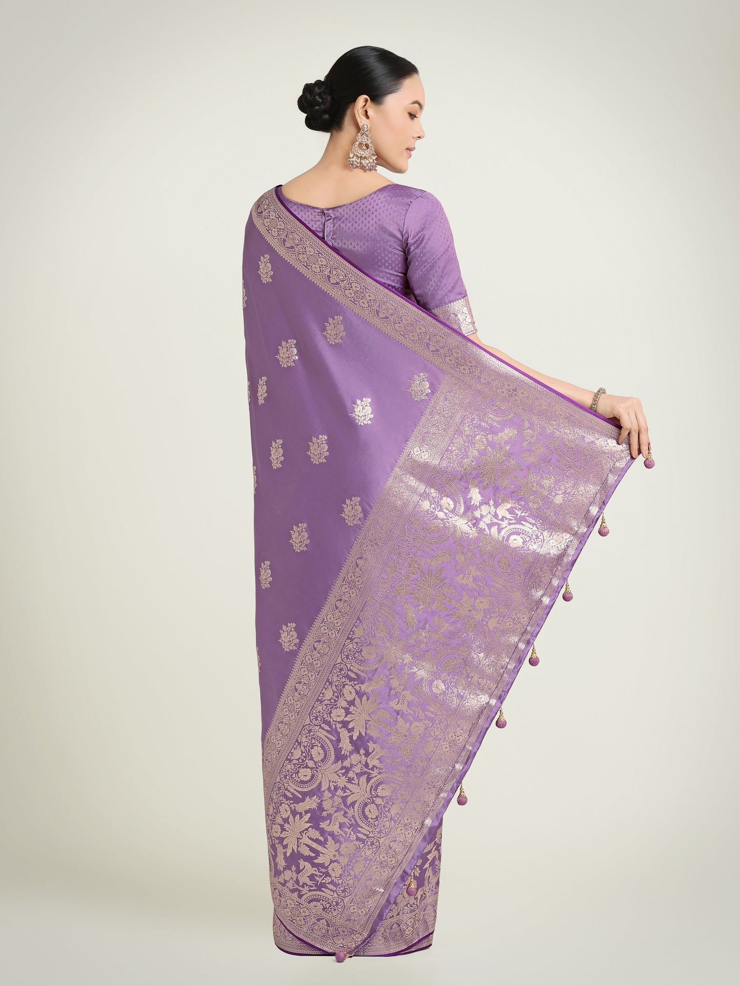 Monjolika Fashion Lavender Zari Weaving Work Banarasi Satin Silk Traditional Saree | Swadesiicart