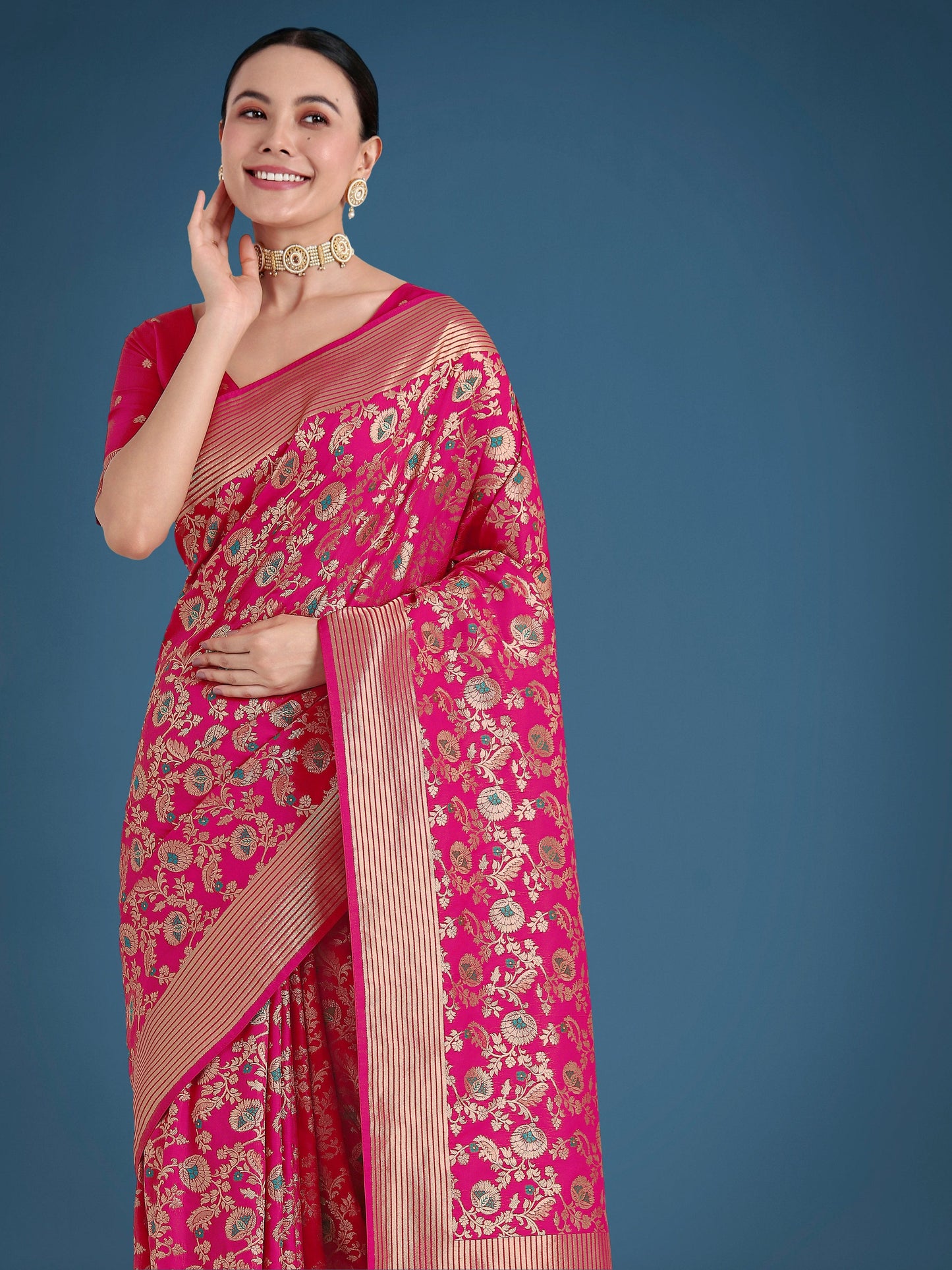 Monjolika Fashion Banarasi Silk Rani Pink Zaal Pattern Traditional Saree | Swadesiicart