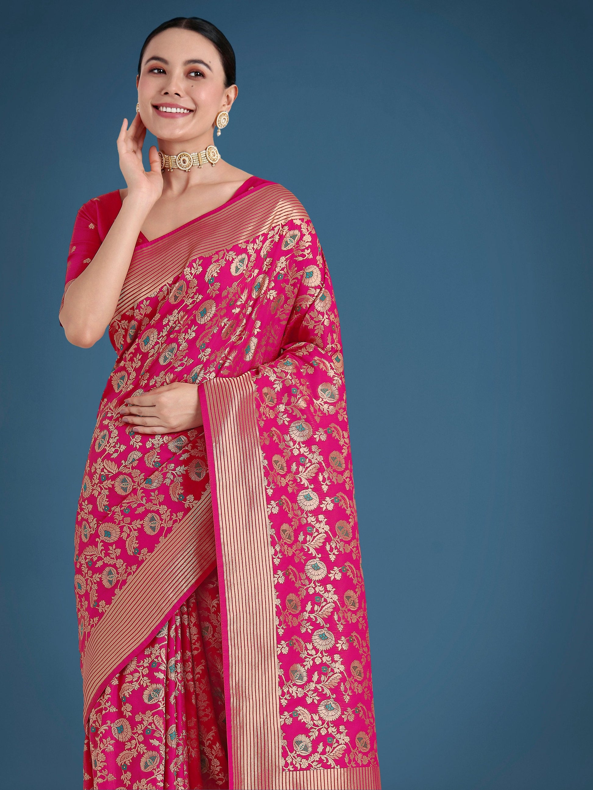 Monjolika Fashion Banarasi Silk Rani Pink Zaal Pattern Traditional Saree | Swadesiicart