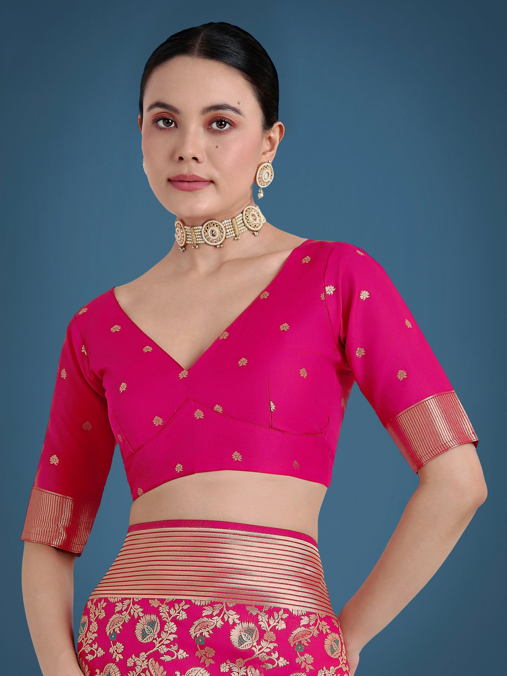 Monjolika Fashion Banarasi Silk Rani Pink Zaal Pattern Traditional Saree | Swadesiicart
